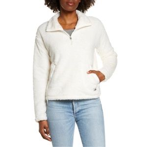 The North Face Women's Furry Fleece Pullover Sweatshirt (M)